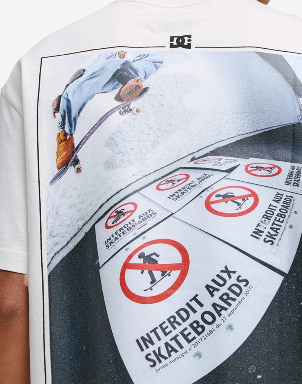 DC NO SKATEBOARD ALLOWED 반팔 티셔츠 (DG11ST003WCQ)