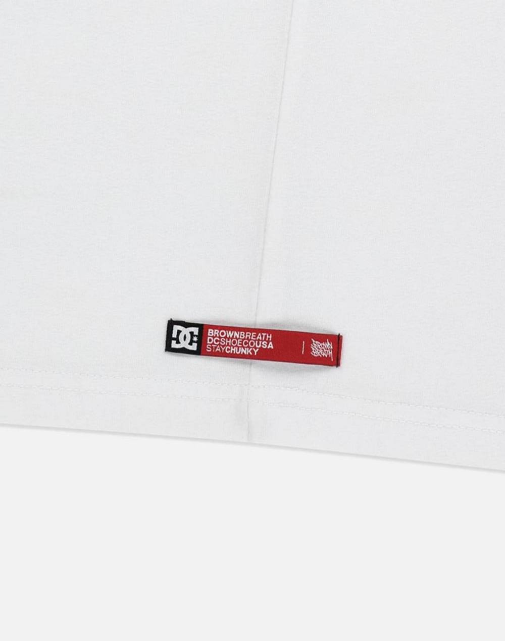 DC X BROWNBREATH CHUNKY TEE (DG21ST900WHI)