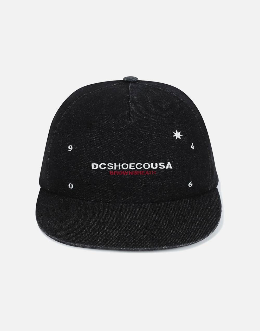 DC X BROWNBREATH SYMBOL CAP (DG23CP907BLA)