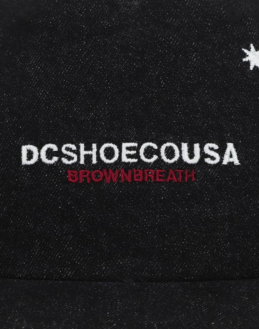 DC X BROWNBREATH SYMBOL CAP (DG23CP907BLA)