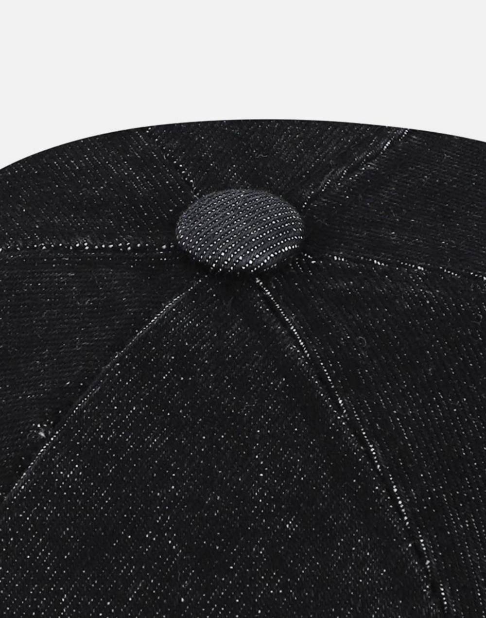 DC X BROWNBREATH SYMBOL CAP (DG23CP907BLA)