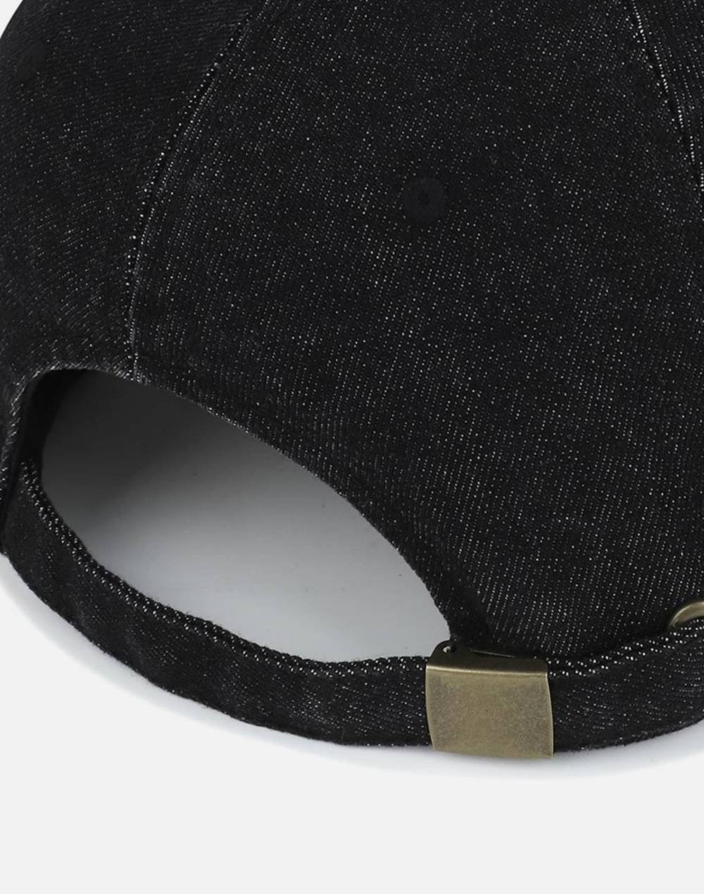 DC X BROWNBREATH SYMBOL CAP (DG23CP907BLA)