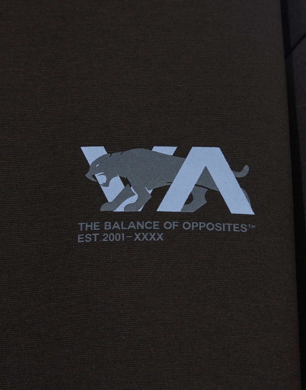 루카 타이거 그래픽 스포츠 맨투맨 (VF31LT104BLK)