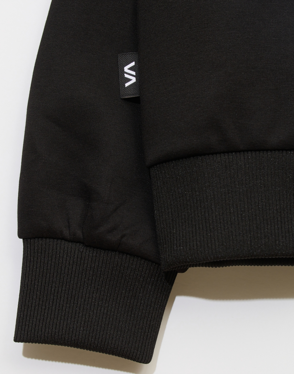 루카 타이거 그래픽 스포츠 맨투맨 (VF31LT104BLK)