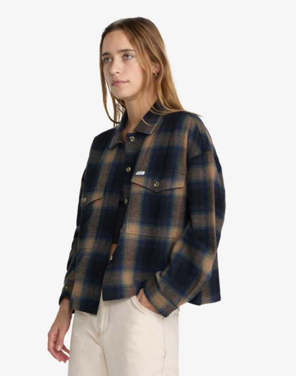 루카 여성 BONITO BOXY FLANNEL 셔츠 (VG31JK109BLK)