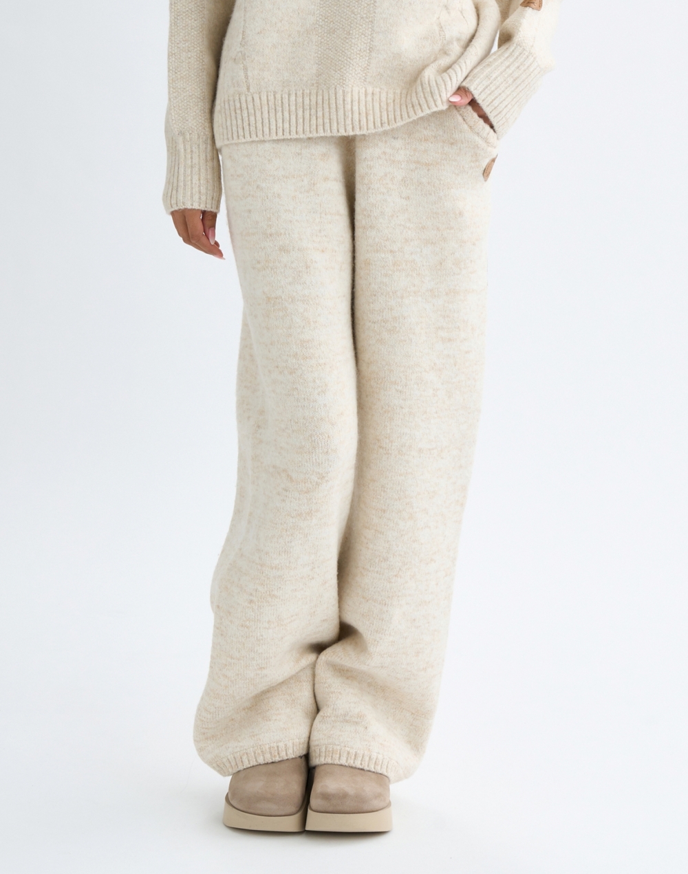 빌라봉 여성 니트 롱 팬츠 (WF31LP078COY)