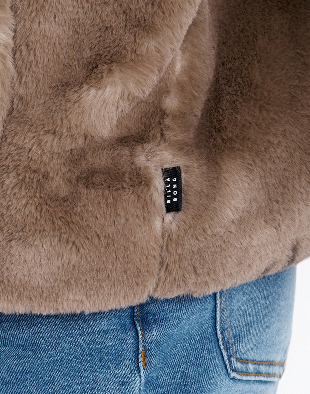 빌라봉 여성 FUR LOGO 자켓 (WG31JK127BRN)