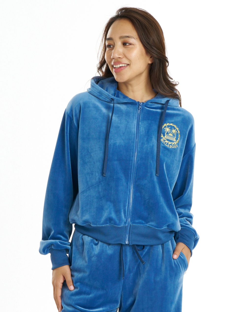 빌라봉 여성 SURF CAMP PALM 73 크롭 후드집업 (WG31ZP110TRV)